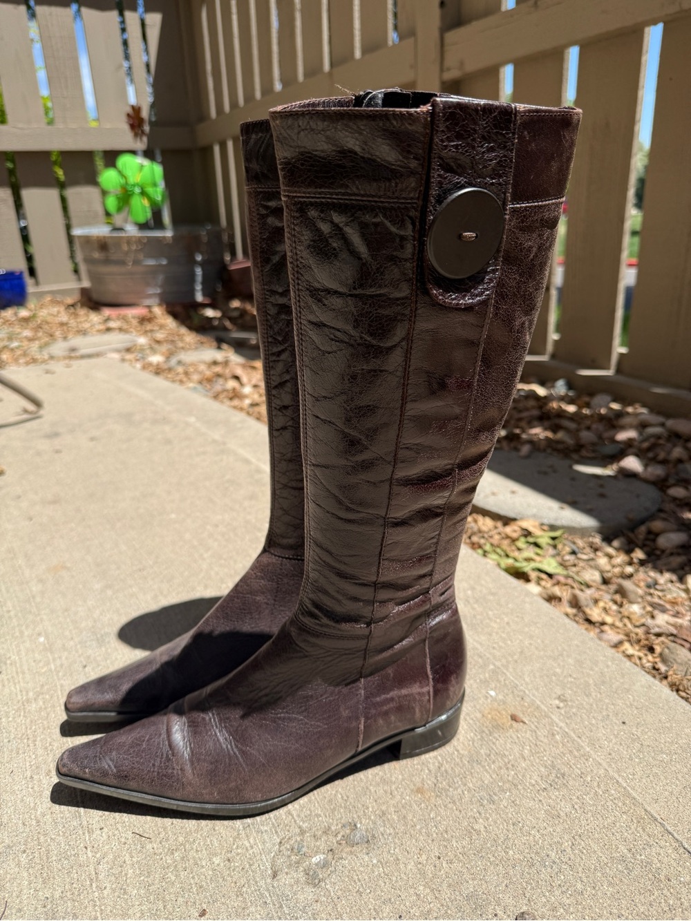 Classic Women's Knee-High Button-Accent Boots in Dark Brown Made in Italy